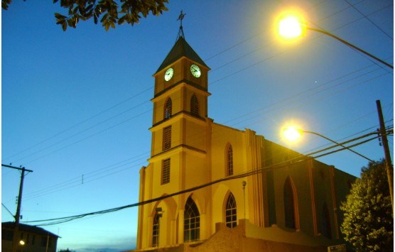 poço artesiano em Mutum